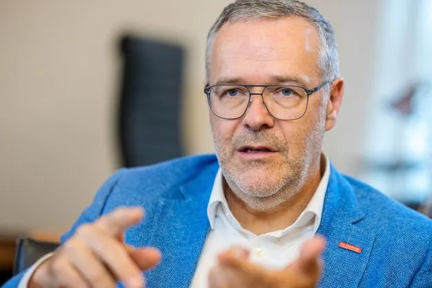 Jörg Dittrich, Präsident des Zentralverband des Deutschen Handwerks ZDH, kritisiert die Reformpläne der SPD zur Erbschaftsteuer deutlich.